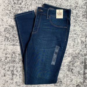 Juniors SO Ultimate Low Rise Size 15 Jeggings NWT